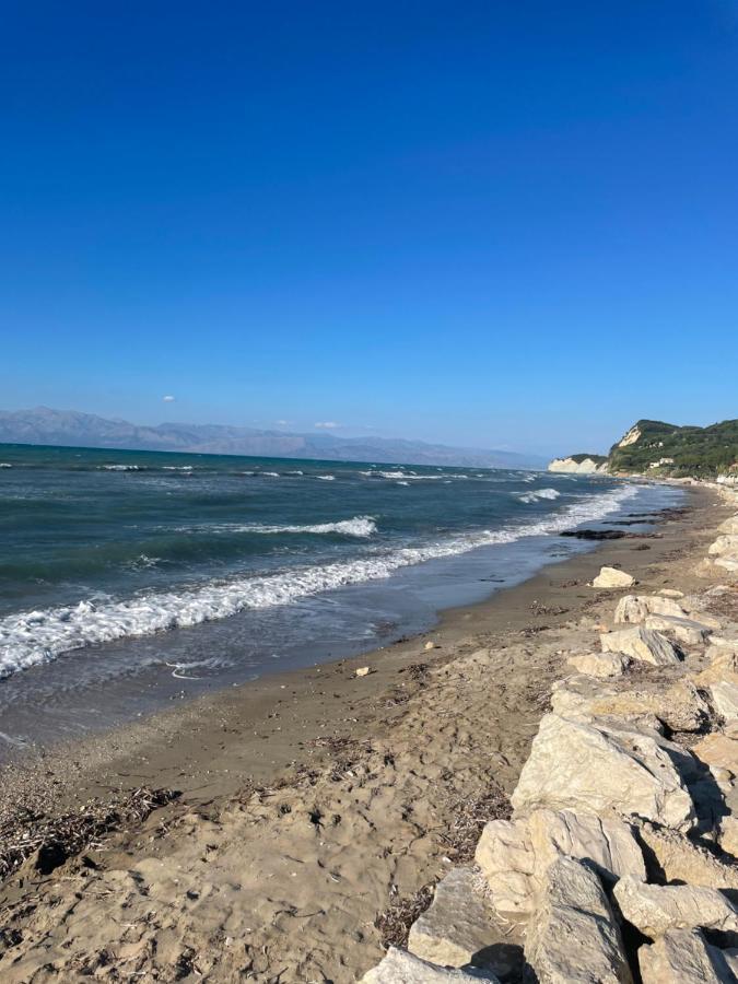 Beautiful Nearby Beach House With Garden, Private Pool And Large Yard Sidari  Exterior photo