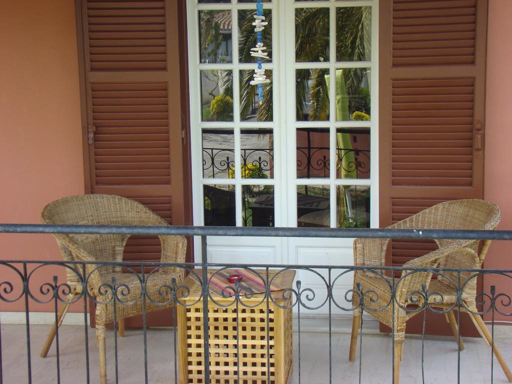 Beautiful Nearby Beach House With Garden, Private Pool And Large Yard Sidari  Exterior photo